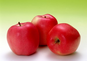 12 فائدة للتفاح 
