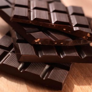 فوائد الشوكولا السوداء 