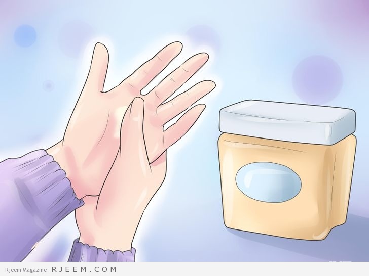 5 مقشرات طبيعية لنعومة اليدين