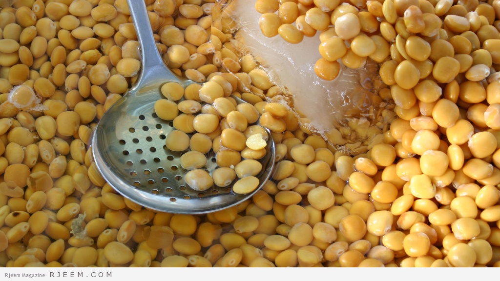 A large bowl of Lupin Beans at a streetfair