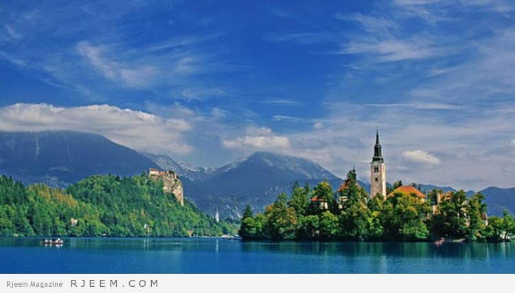 جزيرة الكنيسة بحيرة بليد في سلوفينيا