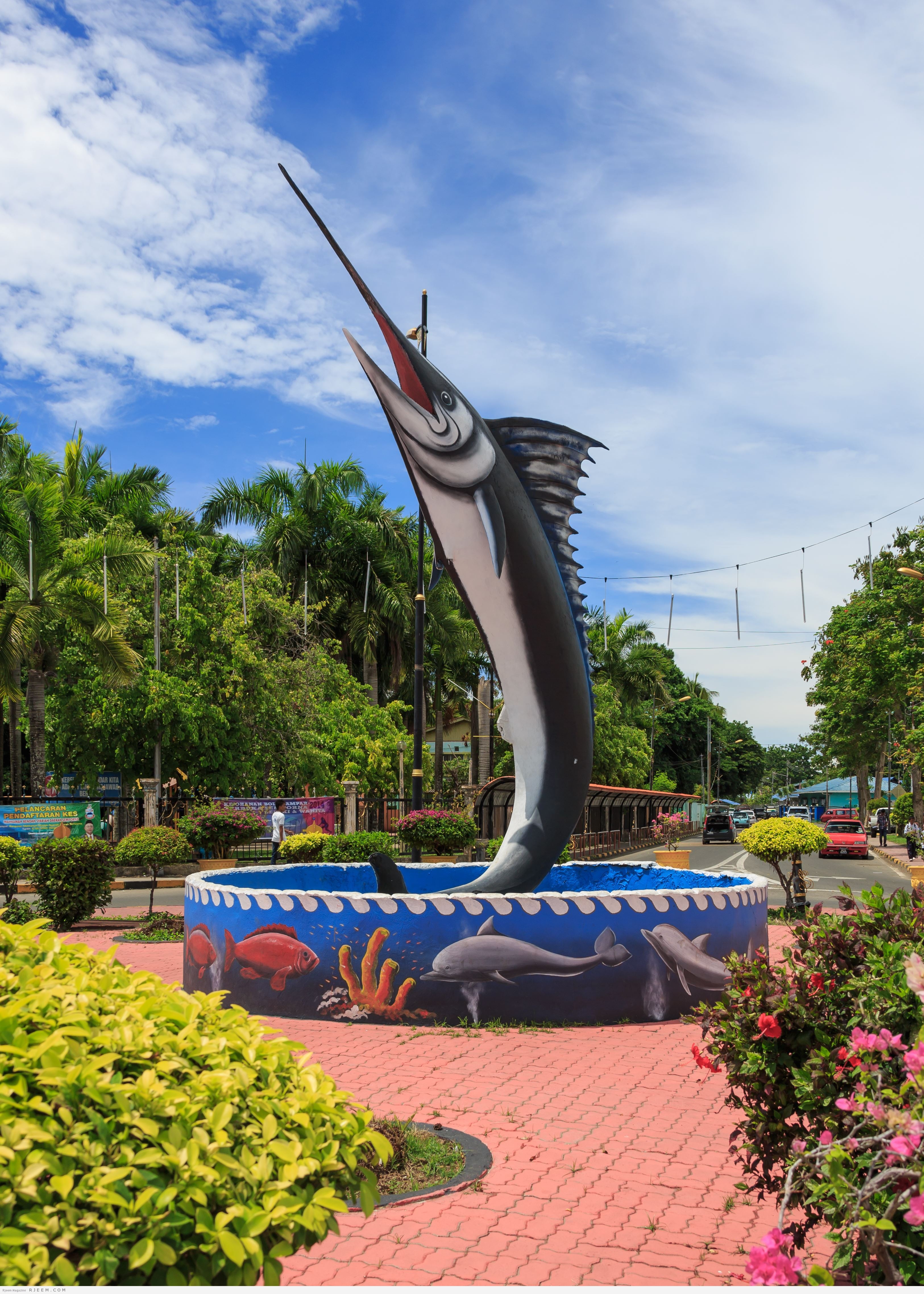 ميدان سمكة السيف الشهير في مدينة سيمبورنا