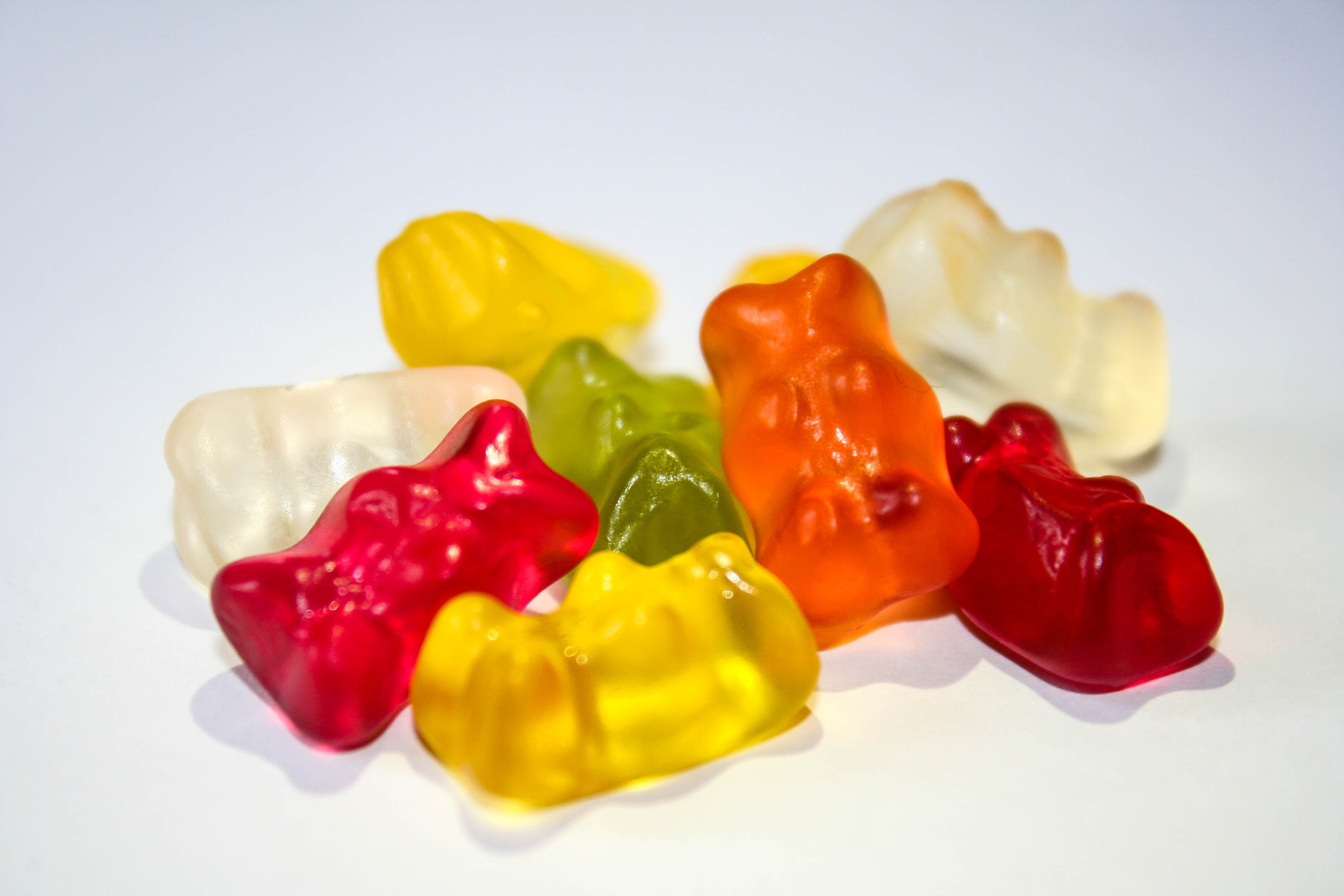 gummibarchen-color-candy-nibble-51352.jpeg (3456×2304)