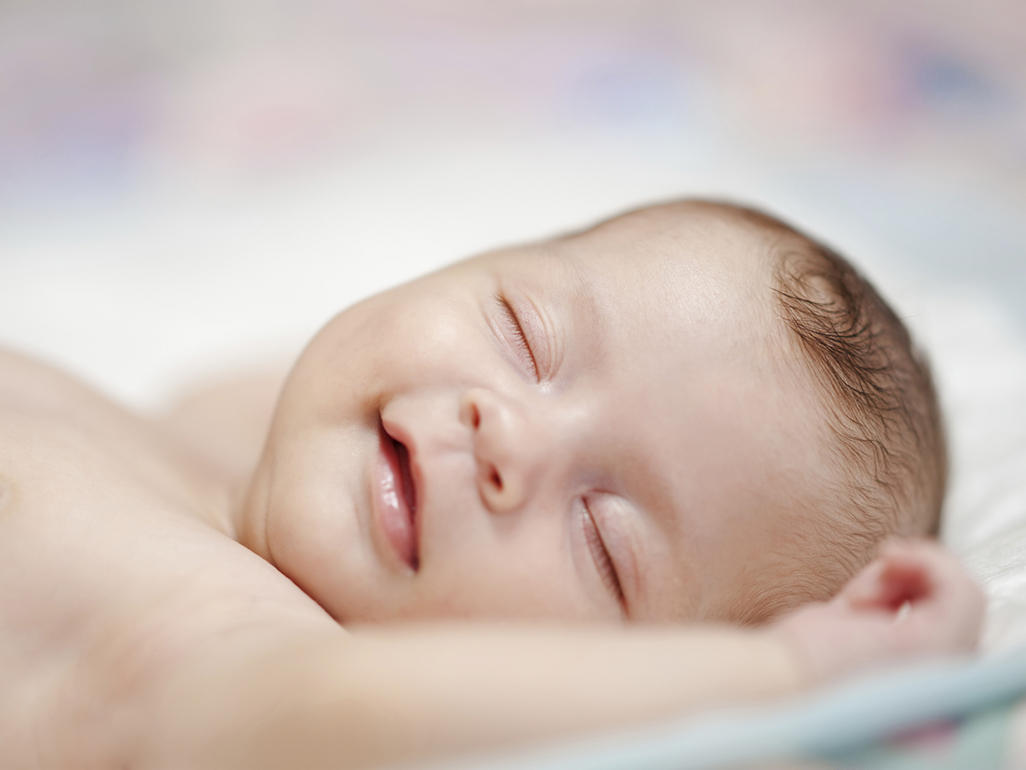 أسباب عدم نوم الرضيع