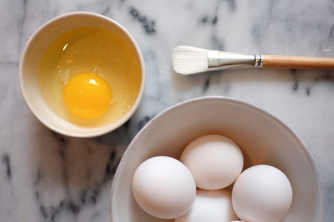 اهمية ماسك البيض للعناية بالبشرة