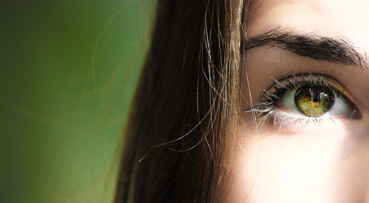 اعراض امراض العيون