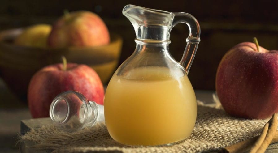 شراب ديتوكس التفاح و الليمون