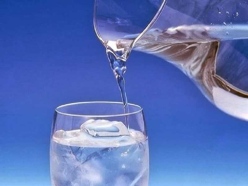 شرب الماء لفقدان الوزن