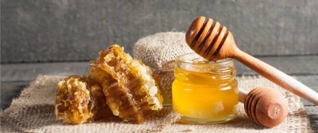 فوائد العسل للمراة