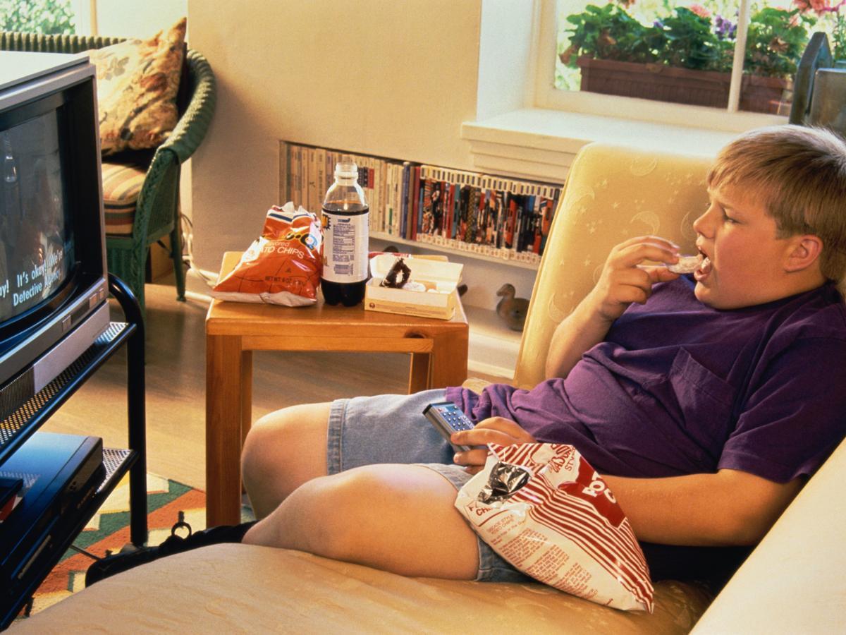 التلفاز وزيادة الوزن