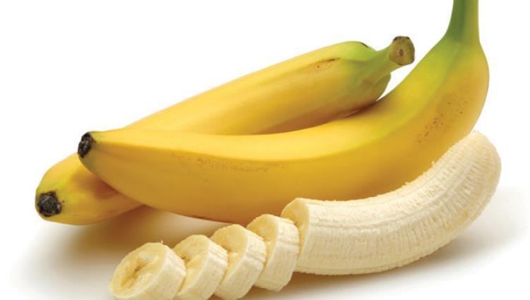 فوائد تناول الموز قبل النوم