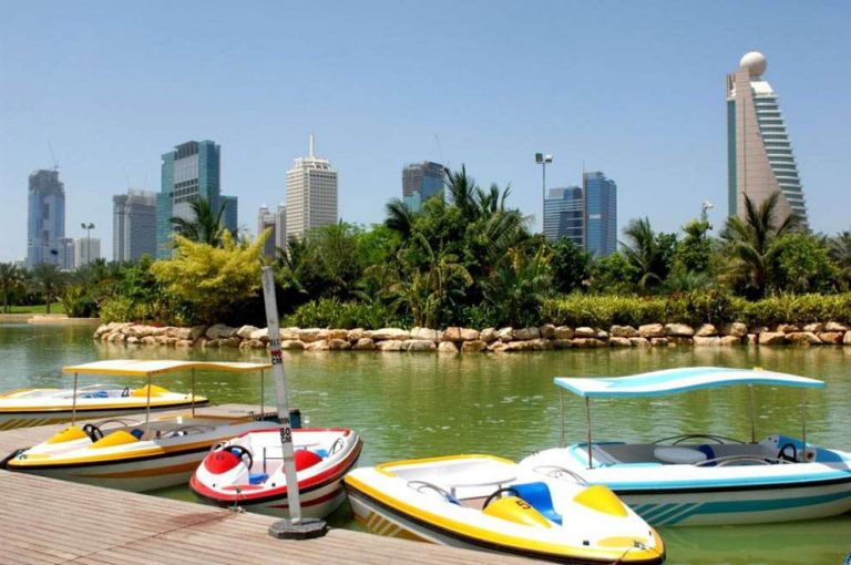 أجمل 7 حدائق و متنزهات شهيرة في دبي .